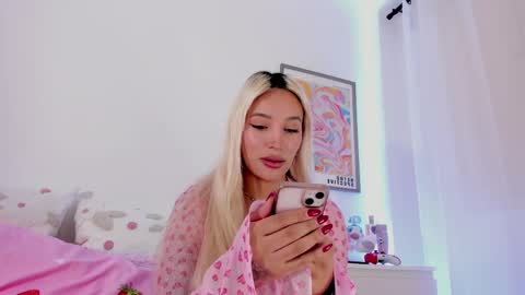   online show from March 2025 09:37:02 PM