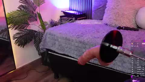 Snapshot of _viollettenoir_ chatting on June 2026 08:52:02 PM online show from June 2026 08:52:02 PM
