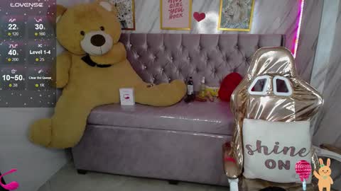 Snapshot of _wendy_b chatting on February 2025 08:09:02 PM  wendy  online show from February 2025 08:09:02 PM