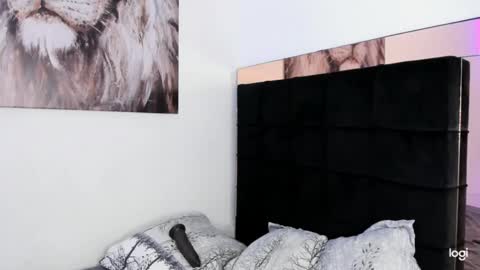 Snapshot of _xiimena chatting on February 2025 03:14:02 AM xiimena and danilo online show from February 2025 03:14:02 AM