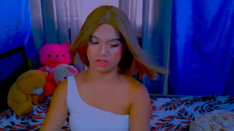 Snapshot of _xxlilly chatting on May 2026 04:09:01 AM _xxlilly online show from May 2026 04:09:01 AM