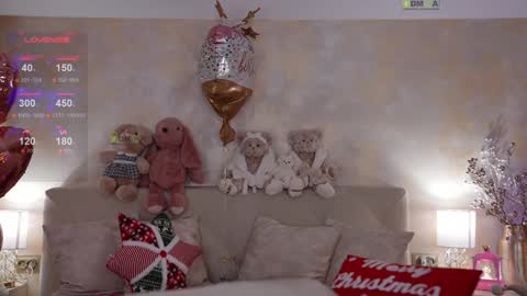 Snapshot of _your_angel chatting on December 2024 04:27:02 AM YOUR ANGEL online show from December 2024 04:27:02 AM