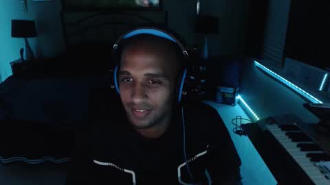 a4orce online show from October 2025 01:06:02 AM