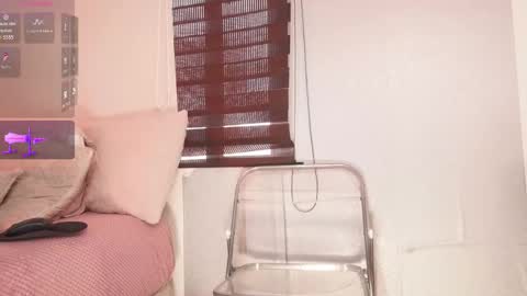 Alexandra  online show from March 2026 06:04:02 PM