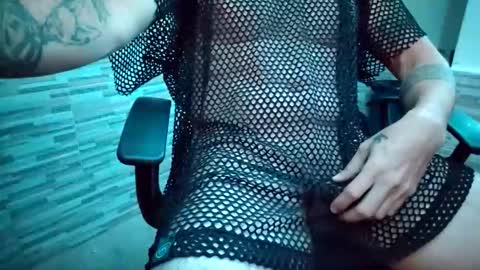 Snapshot of a_reii_ chatting on January 2026 04:07:02 AM a_reii_ online show from January 2026 04:07:02 AM