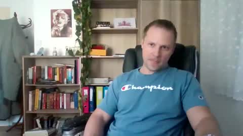 Long distance cumshot online show from March 2025 09:31:02 AM