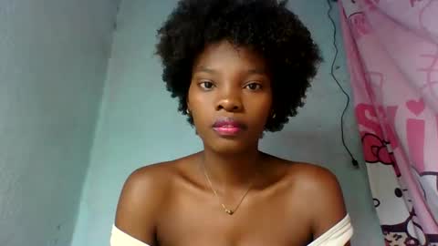Snapshot of aadienne chatting on June 2026 07:46:01 AM aadienne online show from June 2026 07:46:01 AM