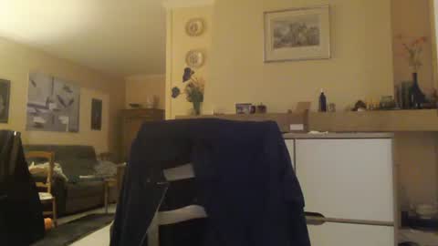 Aalex1717 online show from March 2025 07:10:02 PM