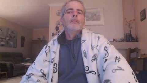 Aalex1717 online show from November 2025 07:19:02 AM