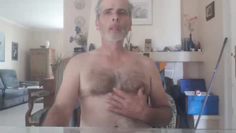 Aalex1717 online show from May 2026 10:20:01 AM