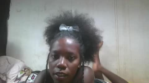 Snapshot of aangelinee chatting on October 2025 09:23:01 AM aangelinee online show from October 2025 09:23:01 AM