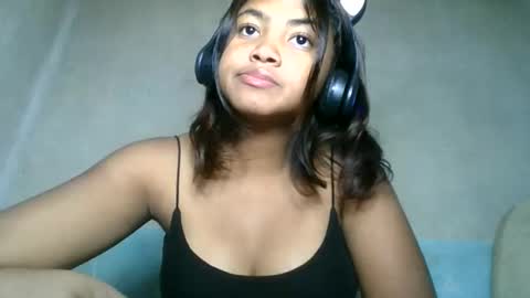 aariciah online show from May 2026 07:49:01 AM