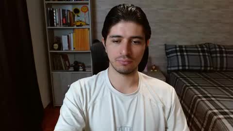 Aaron online show from March 2026 07:30:01 PM