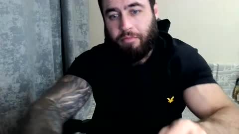 Snapshot of aaron_royal chatting on July 2026 04:44:01 PM Davin tayl online show from July 2026 04:44:01 PM