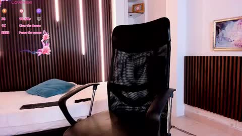 Aaron online show from January 2026 07:48:02 PM