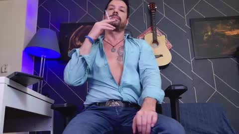 Aaron online show from November 2025 06:15:01 AM