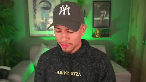 AARON  online show from March 2025 01:23:02 PM