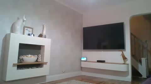 Aaron online show from January 2026 06:02:02 PM