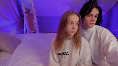 Snapshot of aataraxx chatting on December 2024 12:01:01 AM Fiona and Harry online show from December 2024 12:01:01 AM