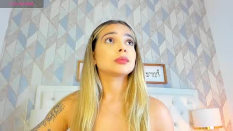 Snapshot of abbie_jones_1 chatting on February 2025 03:46:02 AM Abbie online show from February 2025 03:46:02 AM