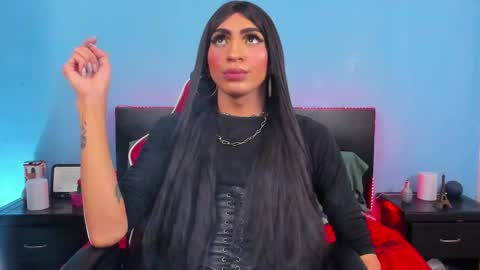 Abbigail Fuster  online show from December 2024 12:08:02 PM