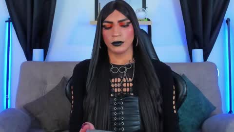 Abbigail Fuster  online show from May 2026 12:00:01 PM