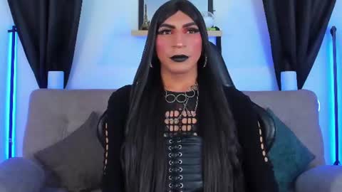 Abbigail Fuster  online show from July 2026 12:33:02 PM