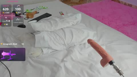 Snapshot of abby_anderson_ chatting on December 2024 04:39:01 PM   .   .   online show from December 2024 04:39:01 PM