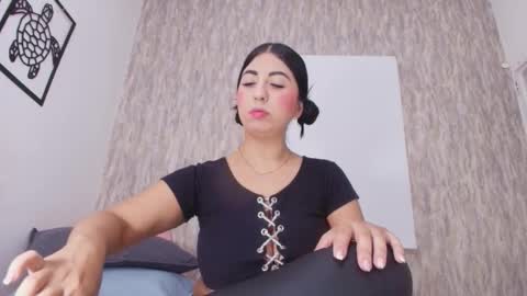 Abby online show from October 2025 07:14:02 PM