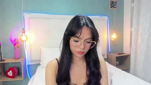 Abby Dixon  online show from January 2025 03:23:02 AM