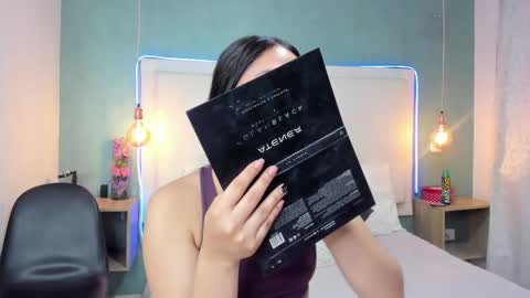 Abby Dixon  online show from December 2025 01:41:02 PM