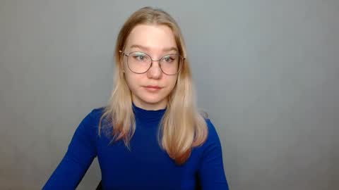 Snapshot of abbymoore__ chatting on February 2025 08:37:01 AM Abby Lovense is active online show from February 2025 08:37:01 AM