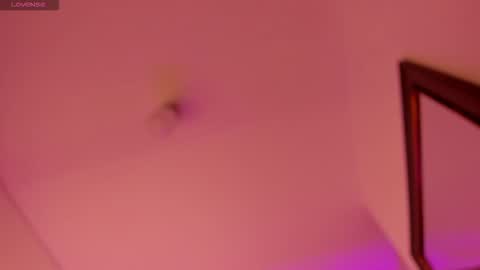 abbyswan_ online show from February 2026 11:36:02 AM