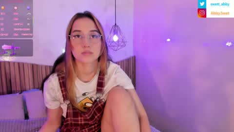 Snapshot of abbysweet1_ chatting on September 2025 12:31:02 PM Abigail online show from September 2025 12:31:02 PM