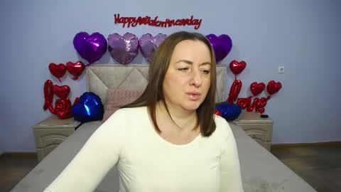 abbytaylorr online show from February 2025 07:24:02 AM