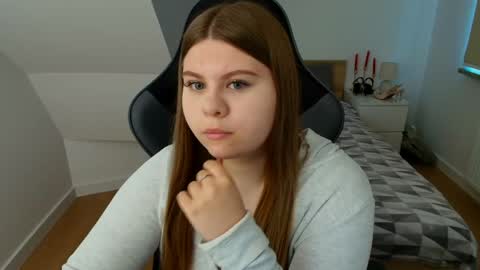 Snapshot of abbyvibe chatting on May 2026 09:47:01 AM abbyvibe online show from May 2026 09:47:01 AM