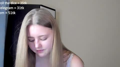 Abby    Stream at Sat  Sun  Mon  Fri online show from January 2025 01:19:01 PM