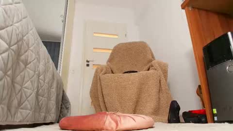 Mermaid online show from October 2025 08:40:02 PM