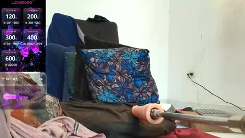 Abigail online show from November 2025 03:44:01 PM