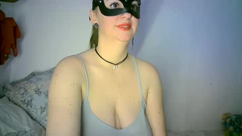 Snapshot of abigailove4u chatting on March 2025 06:15:02 AM GoldenFish online show from March 2025 06:15:02 AM