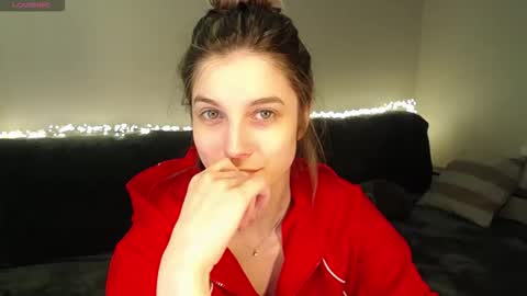 Snapshot of abigailwills chatting on February 2026 01:00:01 PM Abigail online show from February 2026 01:00:01 PM