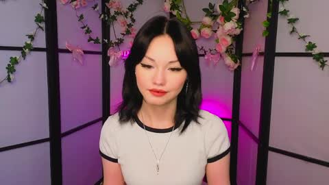 Lily online show from May 2026 12:21:01 PM