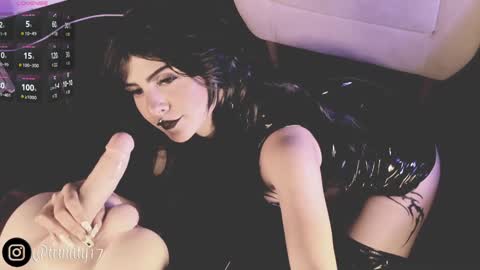 April  online show from December 2024 01:07:02 PM