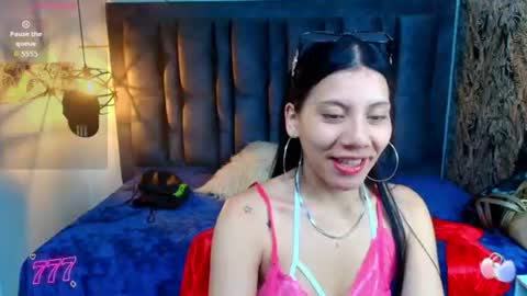 Abril Fox online show from June 2026 04:27:02 PM