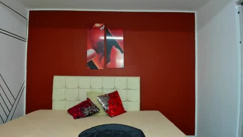 Snapshot of abrillee1 chatting on December 2024 02:10:02 PM ABRIL online show from December 2024 02:10:02 PM