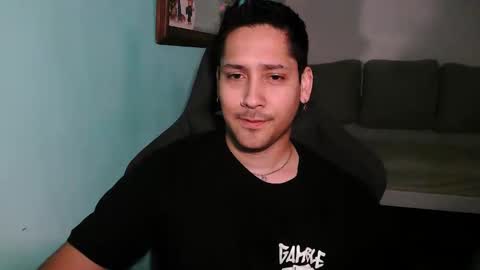 Snapshot of abruptoinusual chatting on October 2025 05:01:01 PM abruptoinusual online show from October 2025 05:01:01 PM