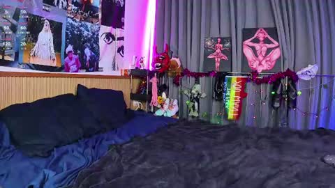 my main acc  sistoned online show from June 2026 02:01:02 PM