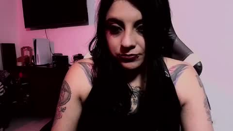 Snapshot of acid_alice666 chatting on May 2026 02:19:02 AM Alice online show from May 2026 02:19:02 AM