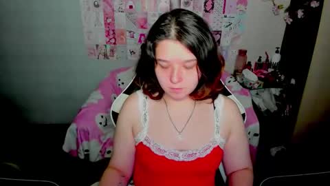 Snapshot of acid_kate chatting on November 2025 12:33:01 AM Kate online show from November 2025 12:33:01 AM