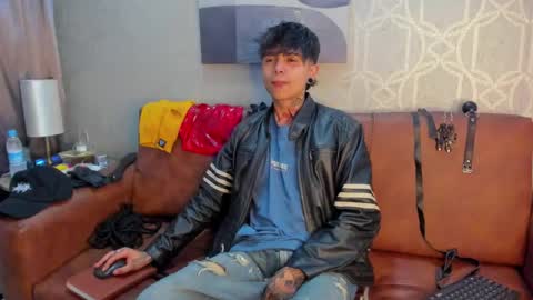 Acid Milo online show from December 2024 11:29:02 AM